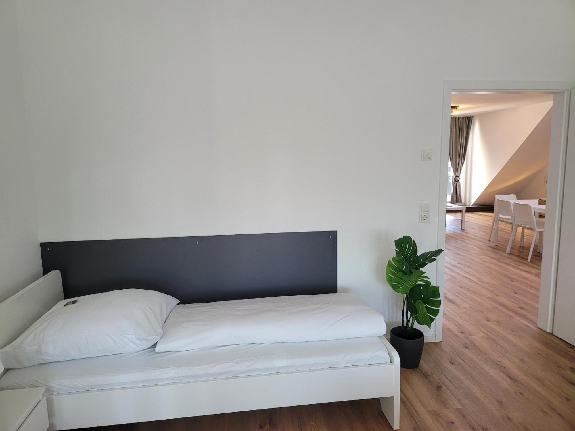 Dill-in Apartment *