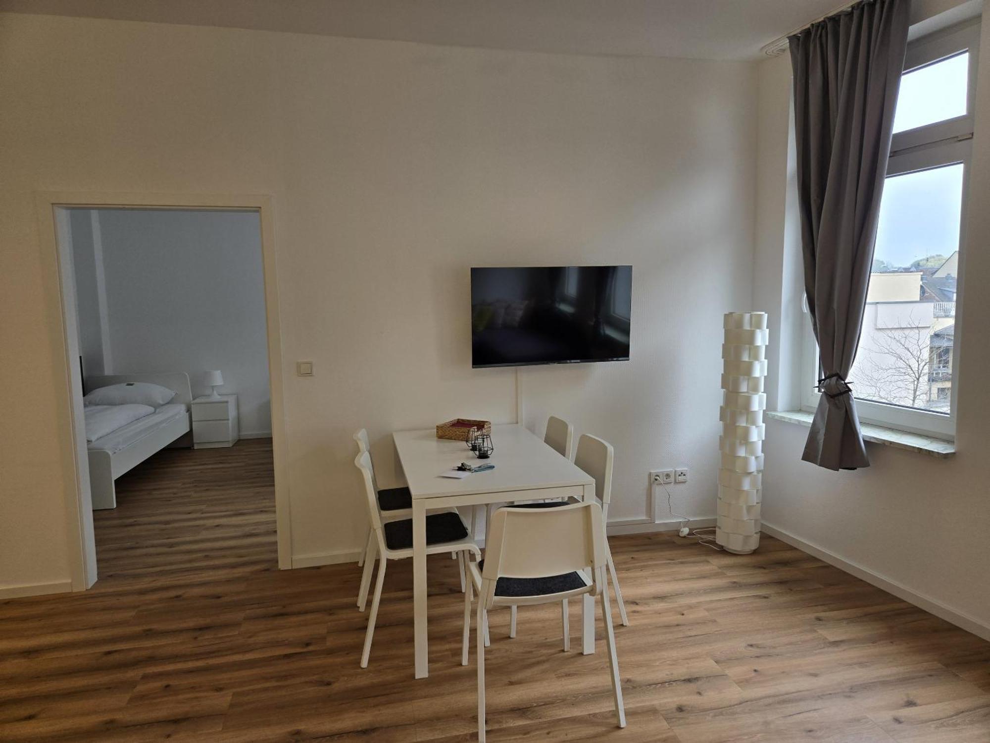 Dill-in Apartment *