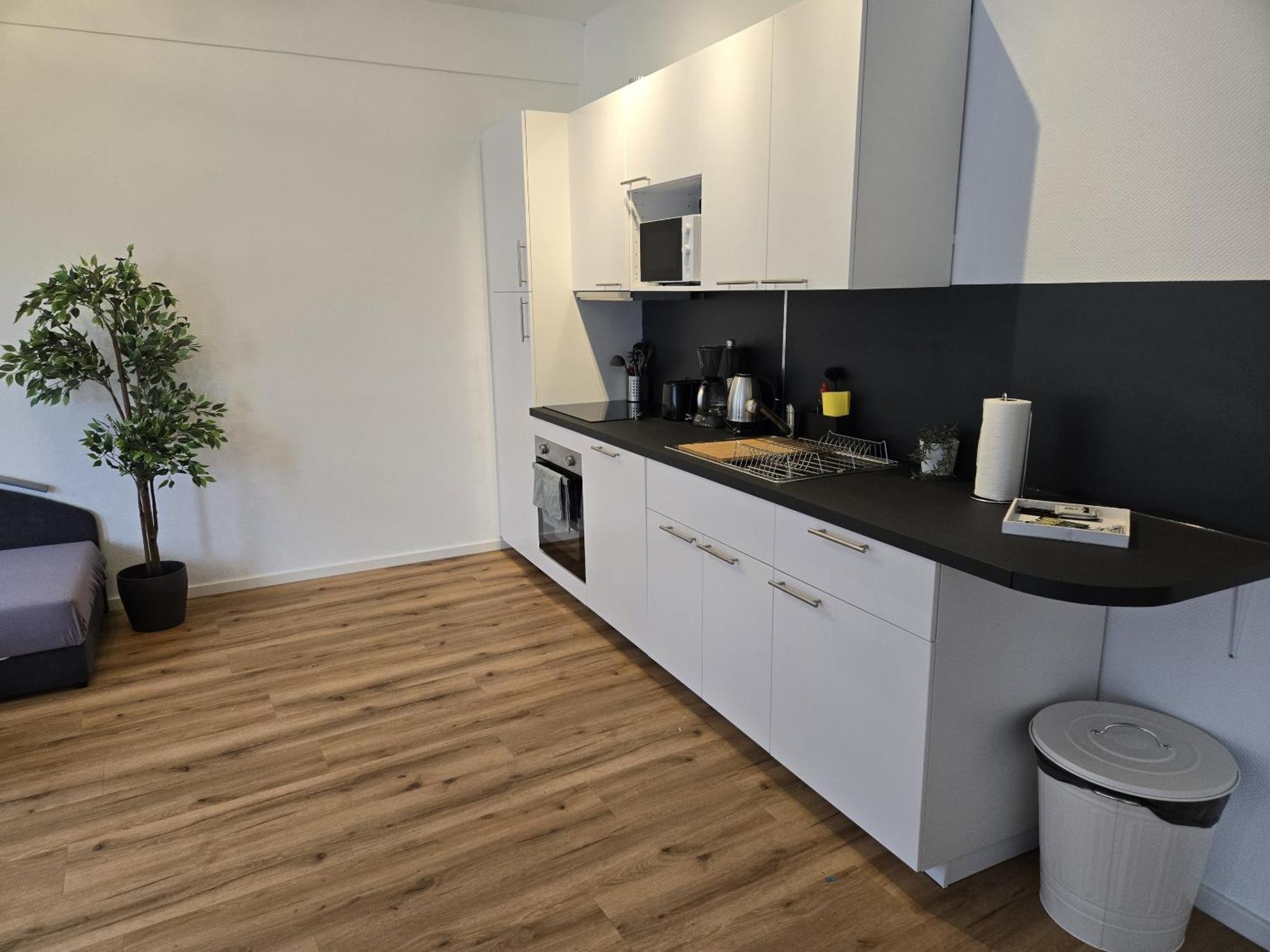 Apartment Dill-in *